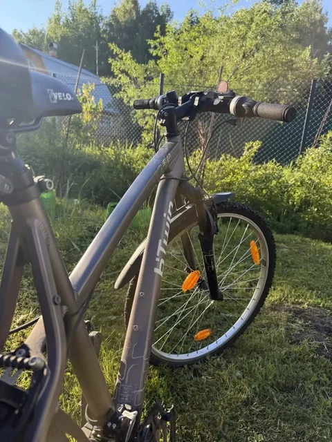 Велосипед Btwin, 21 скорость - Хобби и отдых в Москва