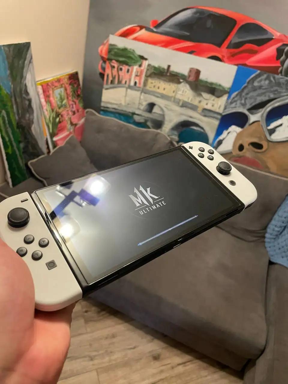 Продам Nintendo Switch OLED с джойконами, картой памяти 512GB и чехлом - Игры и приставки (Хобби и отдых) в Москва