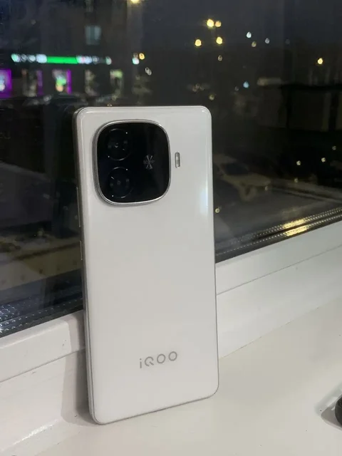 Продам телефон Iqoo z9 5g - частное объявление в Москва