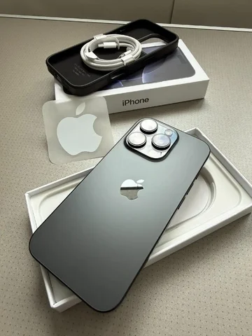 iPhone 16 Pro 512 ГБ - Барахолка в Москва