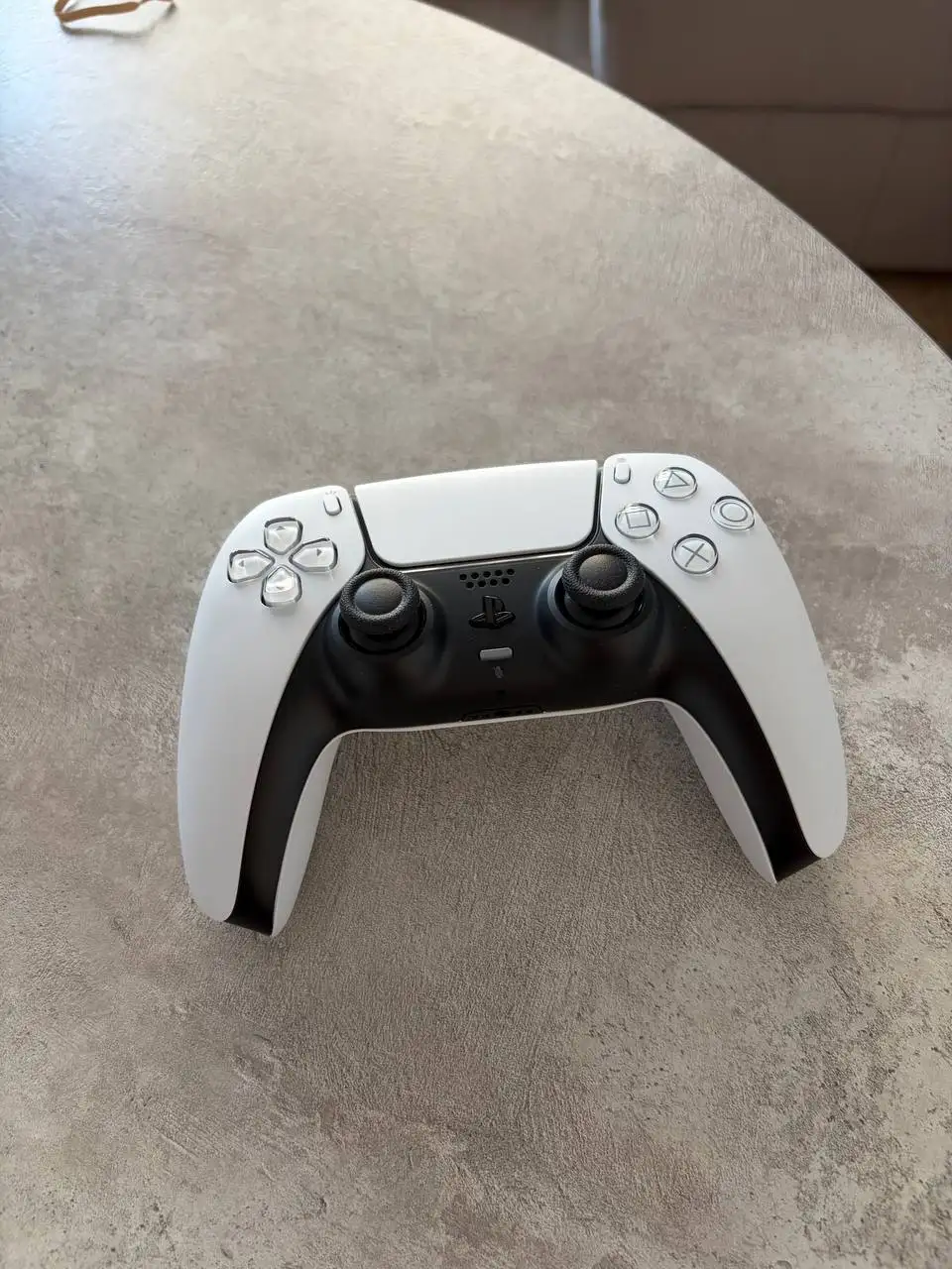 Продаю PlayStation 5 Digital Slim 825 GB - Электроника в Москва