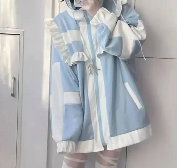 Новая куртка Oversize - Верхняя одежда (Одежда) в Москва