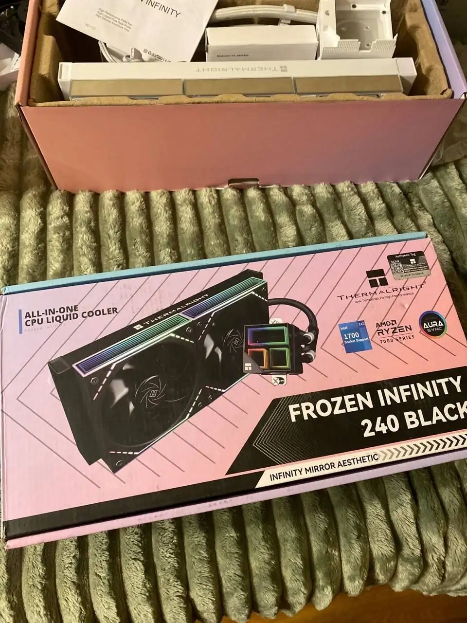 Продажа жидкостного охлаждения CPU: Thermalright и Hyper Vision - Охлаждение CPU (Электроника) в Москва