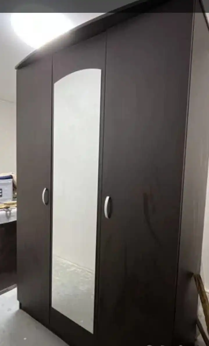 Продам шкаф в отличном состоянии - Барахолка в Барнаул