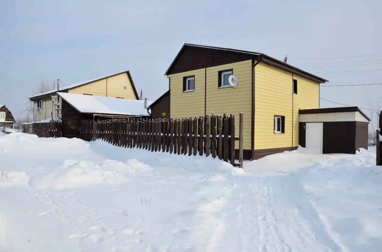 Продажа двух соседних домов на Змеиногорском тракте в Барнауле - Дома, дачи, коттеджи (Недвижимость) в Барнаул