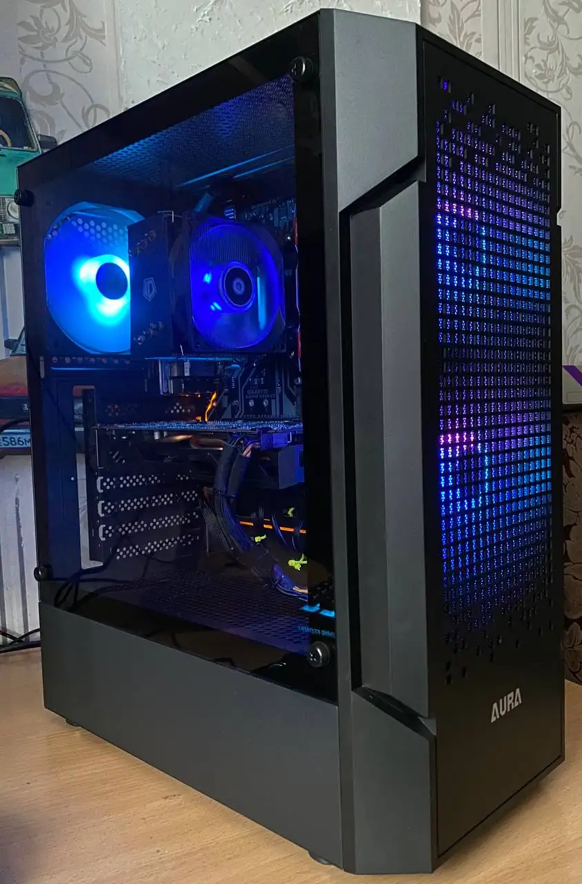 Игровой компьютер в сборе с монитором - Компьютеры и комплектующие (Электроника) в Барнаул