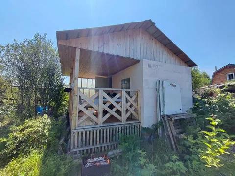 Продаются дачи на Змеиногорском тракте в Барнауле - Дача в Барнаул