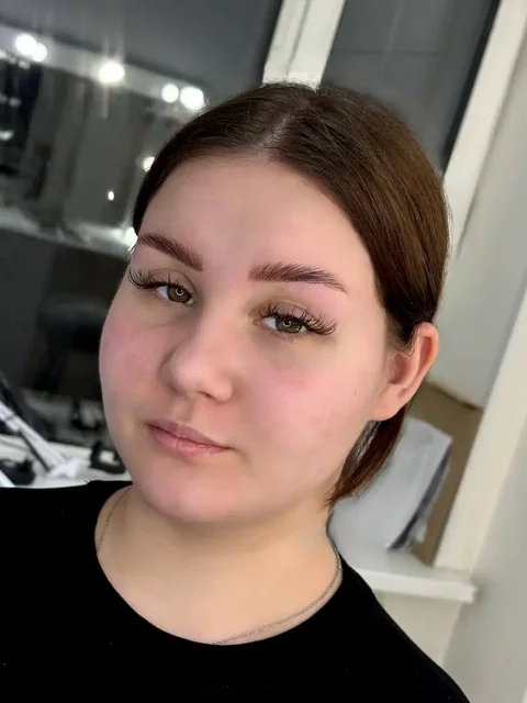 Услуги по коррекции, окрашиванию и ламинированию бровей в Барнауле - Косметика/Средства по уходу в Барнаул