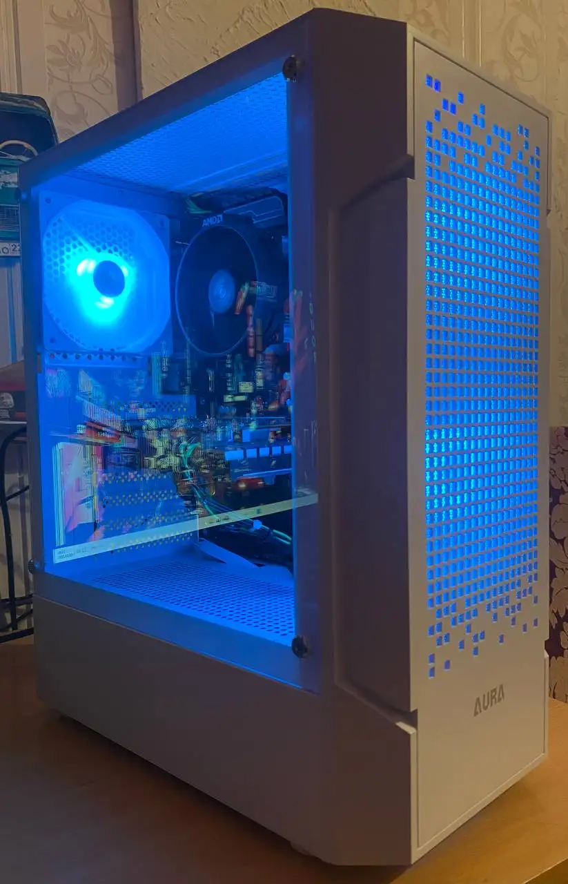 Игровой компьютер с монитором 24 дюйма и комплектующими - Компьютеры и комплектующие (Электроника) в Барнаул