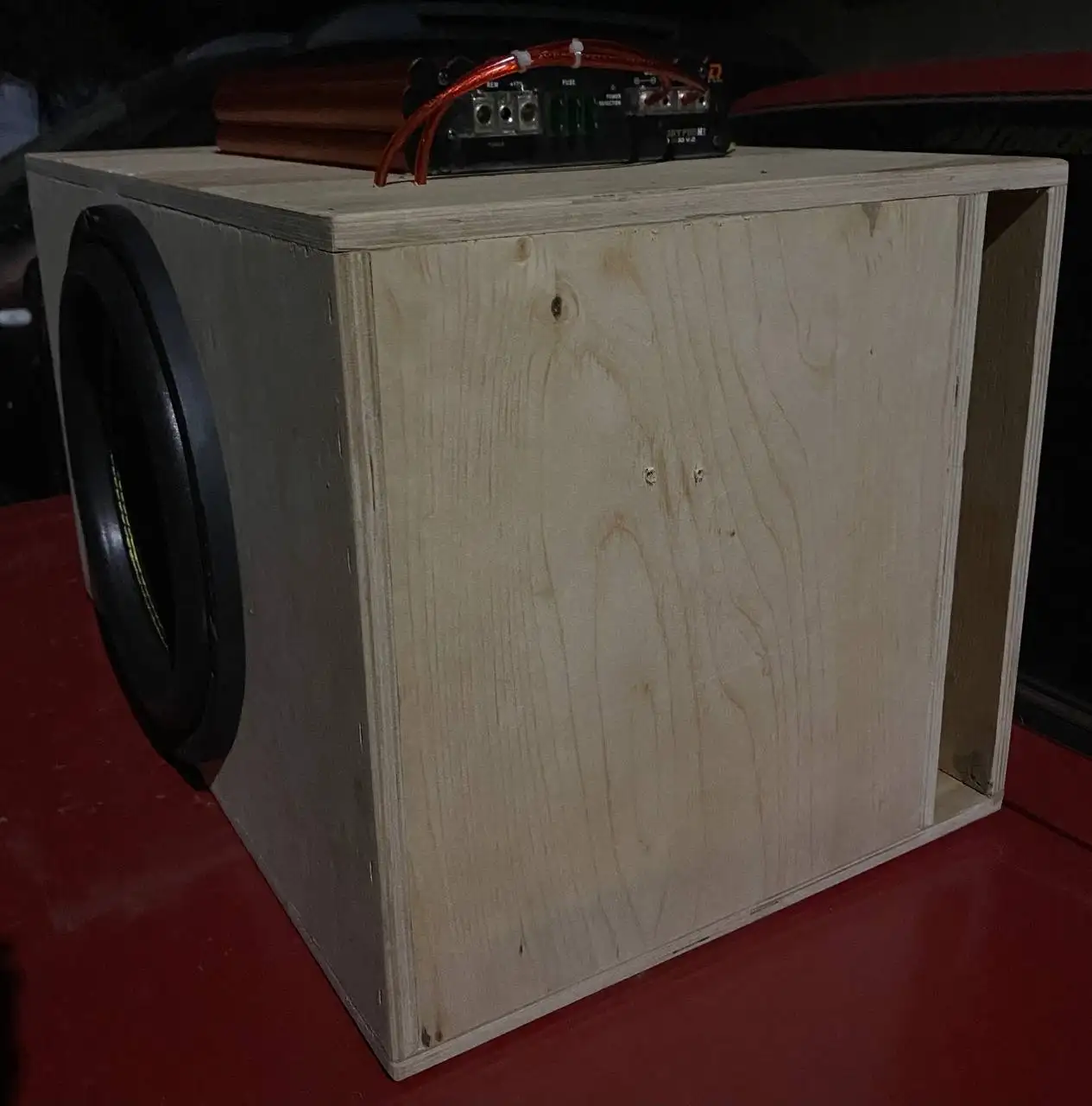 Продам готовый сабвуфер - Автозвук (Авто) в Барнаул