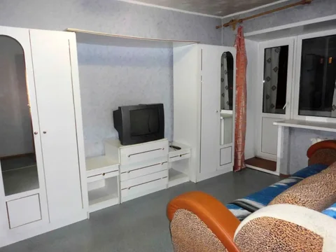 1-комнатная квартира, ул. Молодёжная, Барнаул - Квартира (аренда) в Барнаул