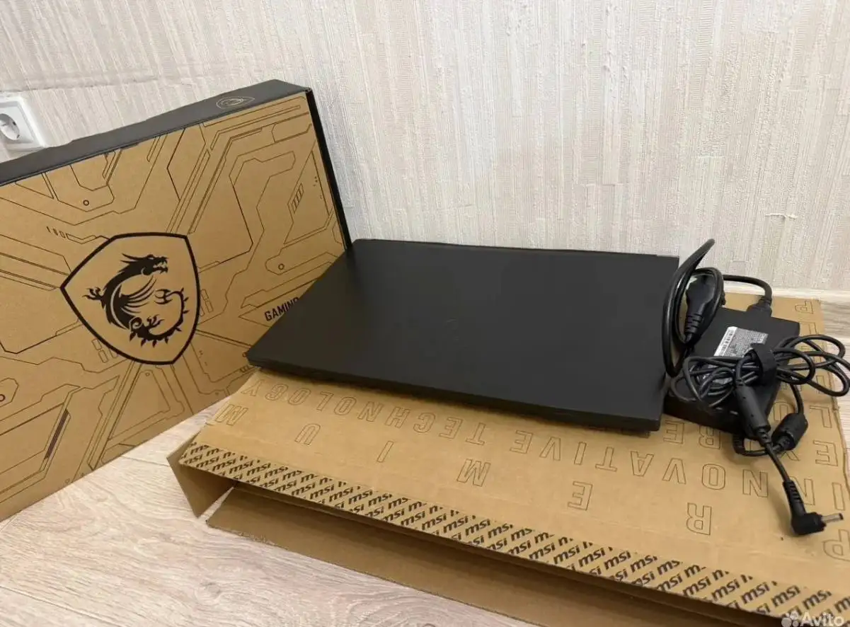 Игровой ноутбук MSI Katana в отличном состоянии - Ноутбуки (Электроника) в Барнаул