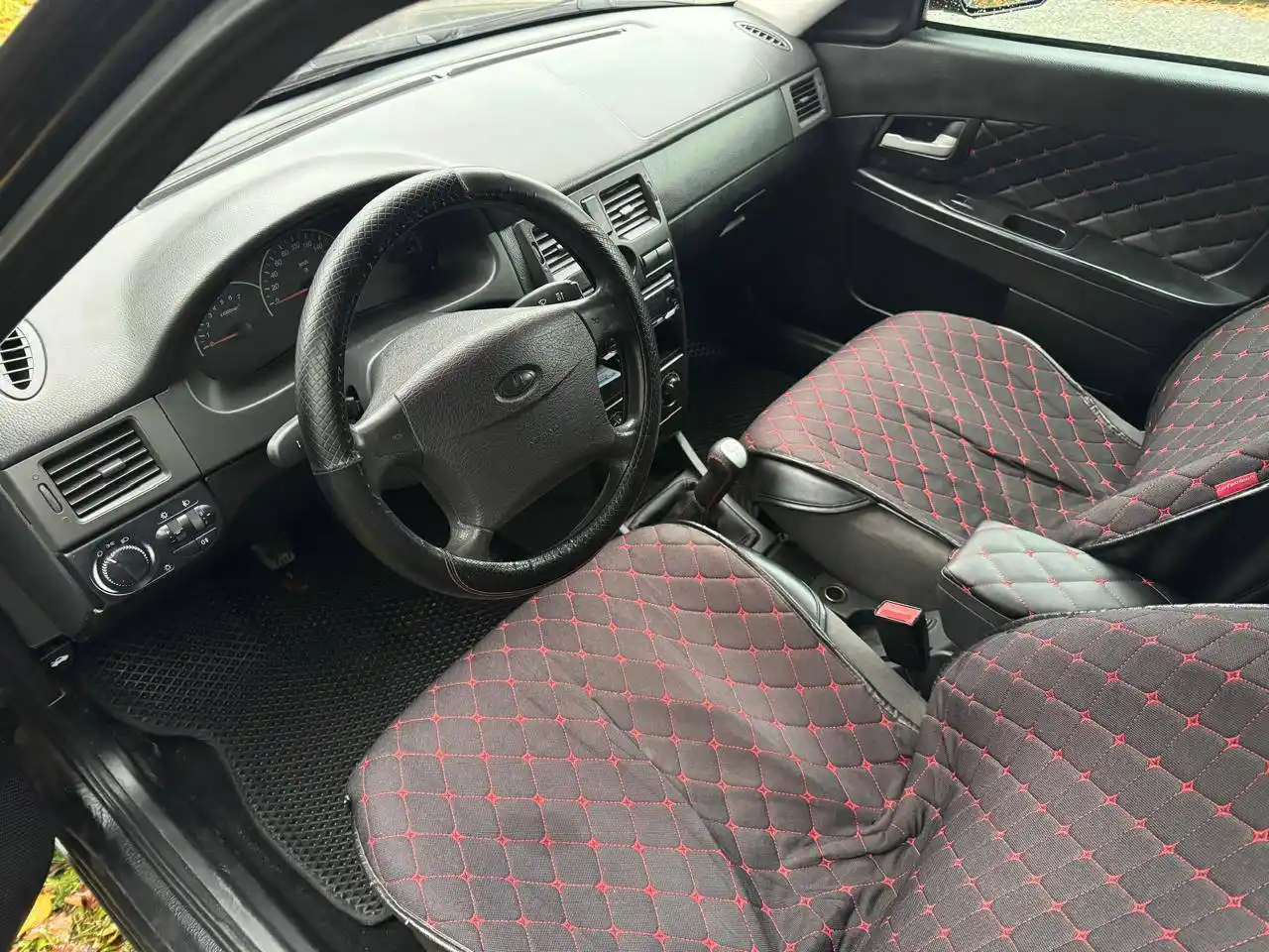 Продаем Лада приора