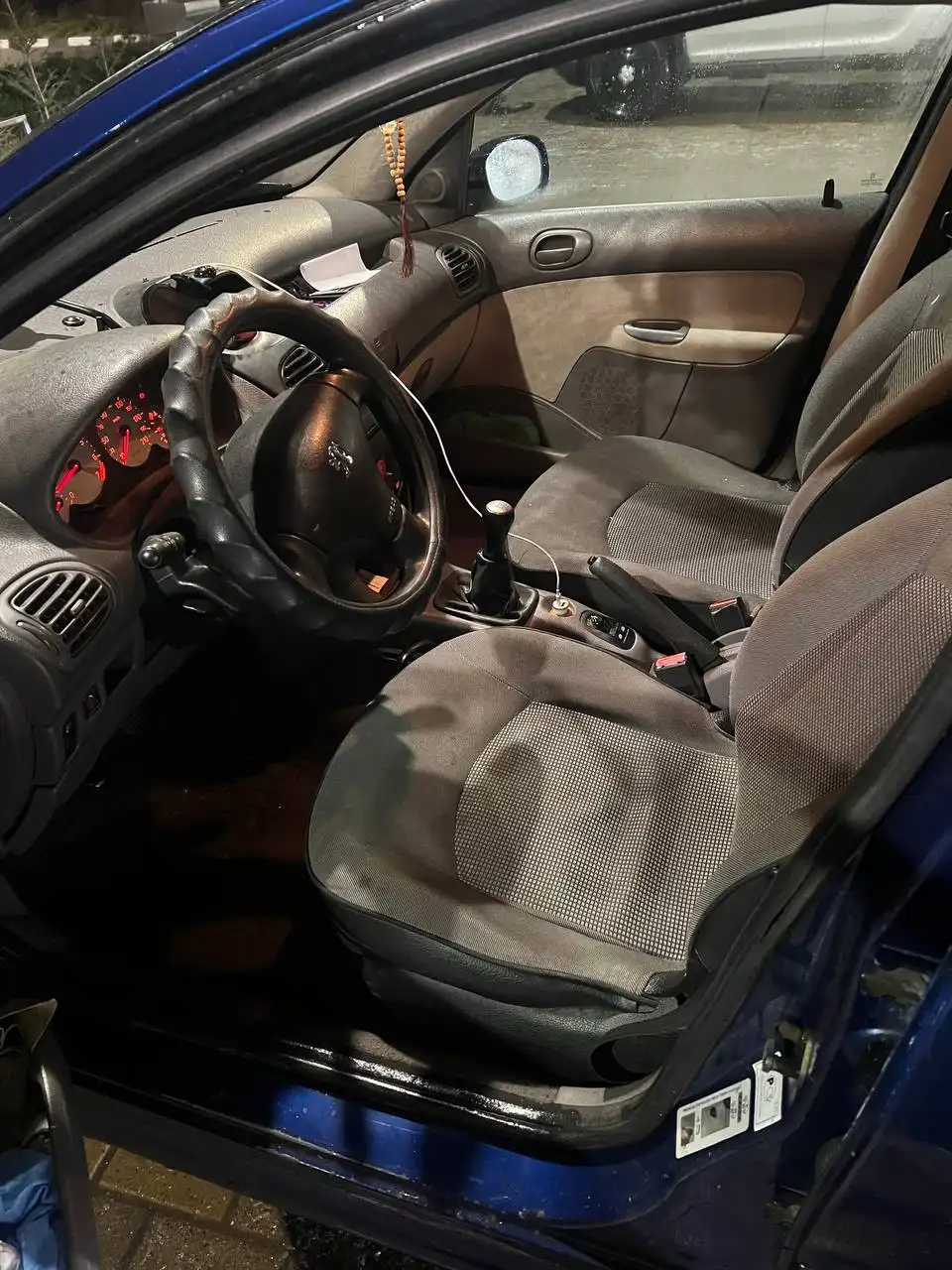 Peugeot 206 хэтчбек 2004 года