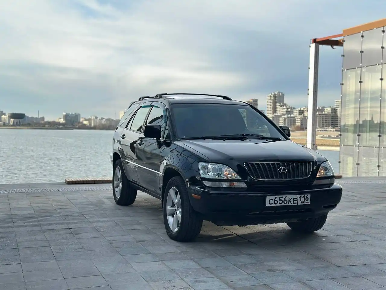 Lexus RX 3.0 AT 2001г