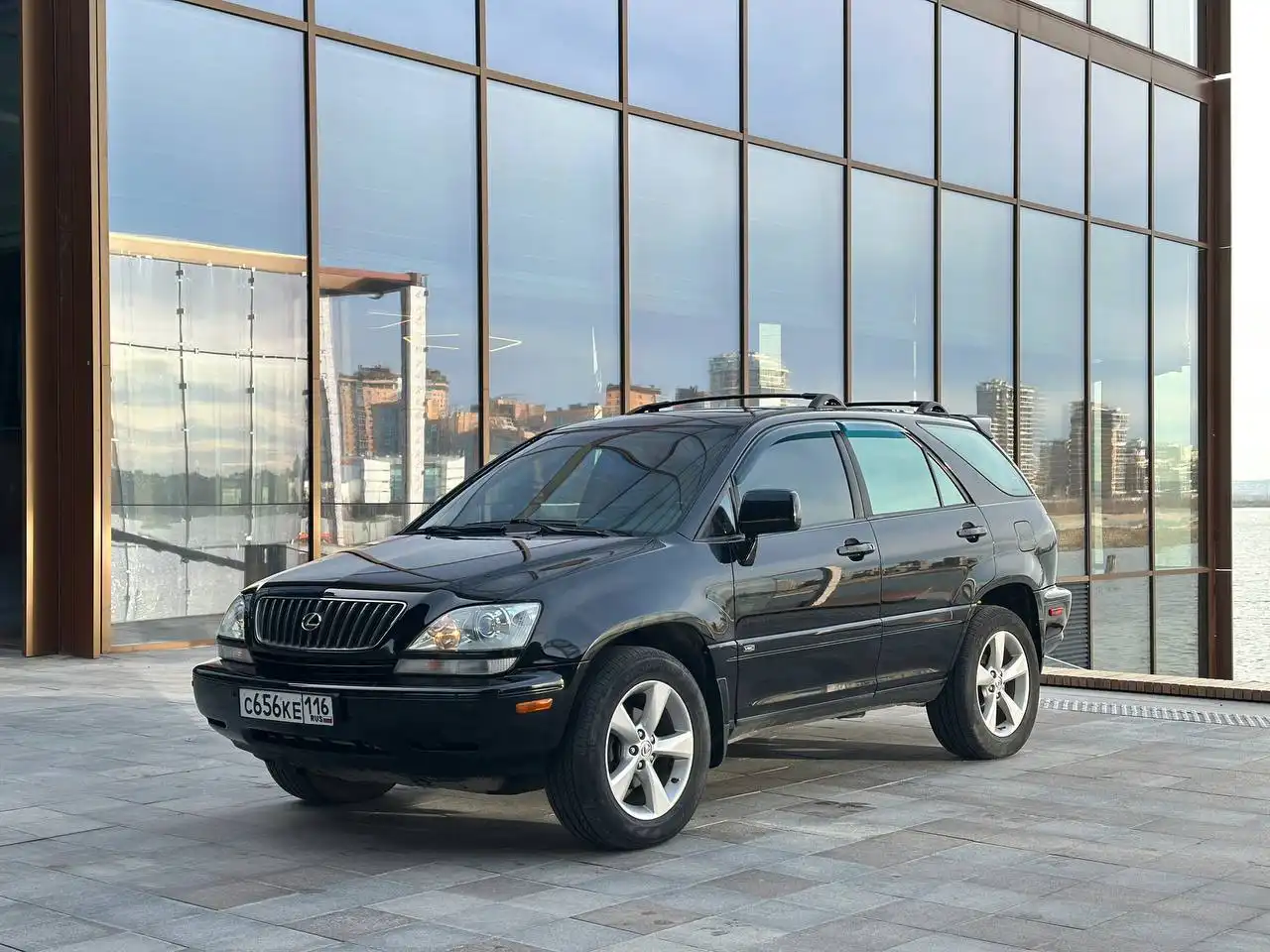 Lexus RX 3.0 AT 2001г