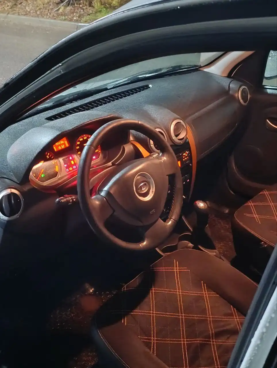 Lada Largus Cross 2017