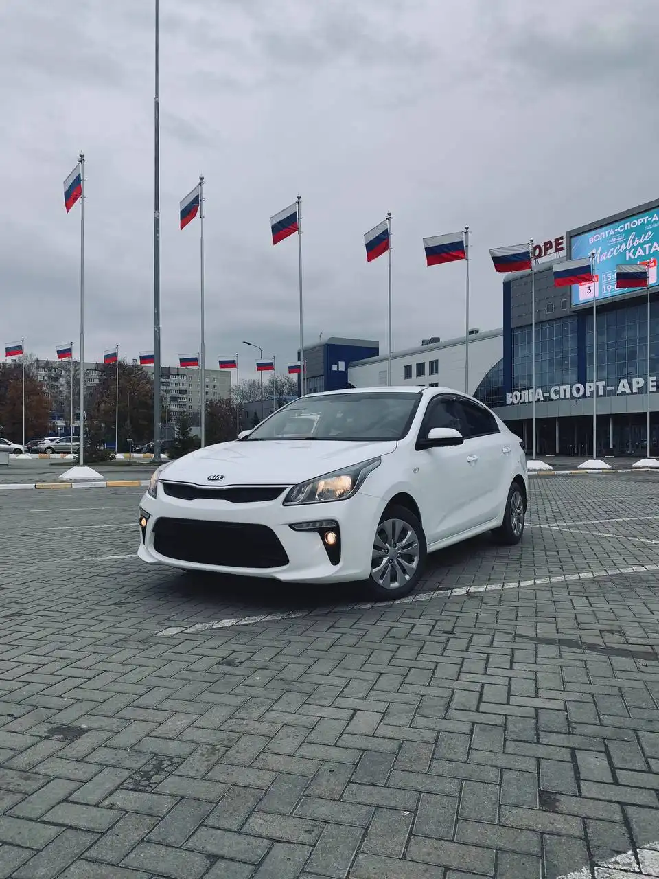 Продам автомобиль Kia Rio IV поколения