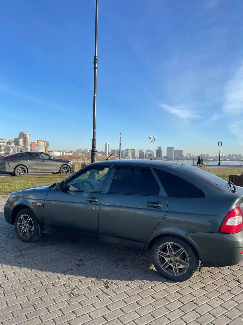 Продажа автомобиля 2011 года в хорошем состоянии