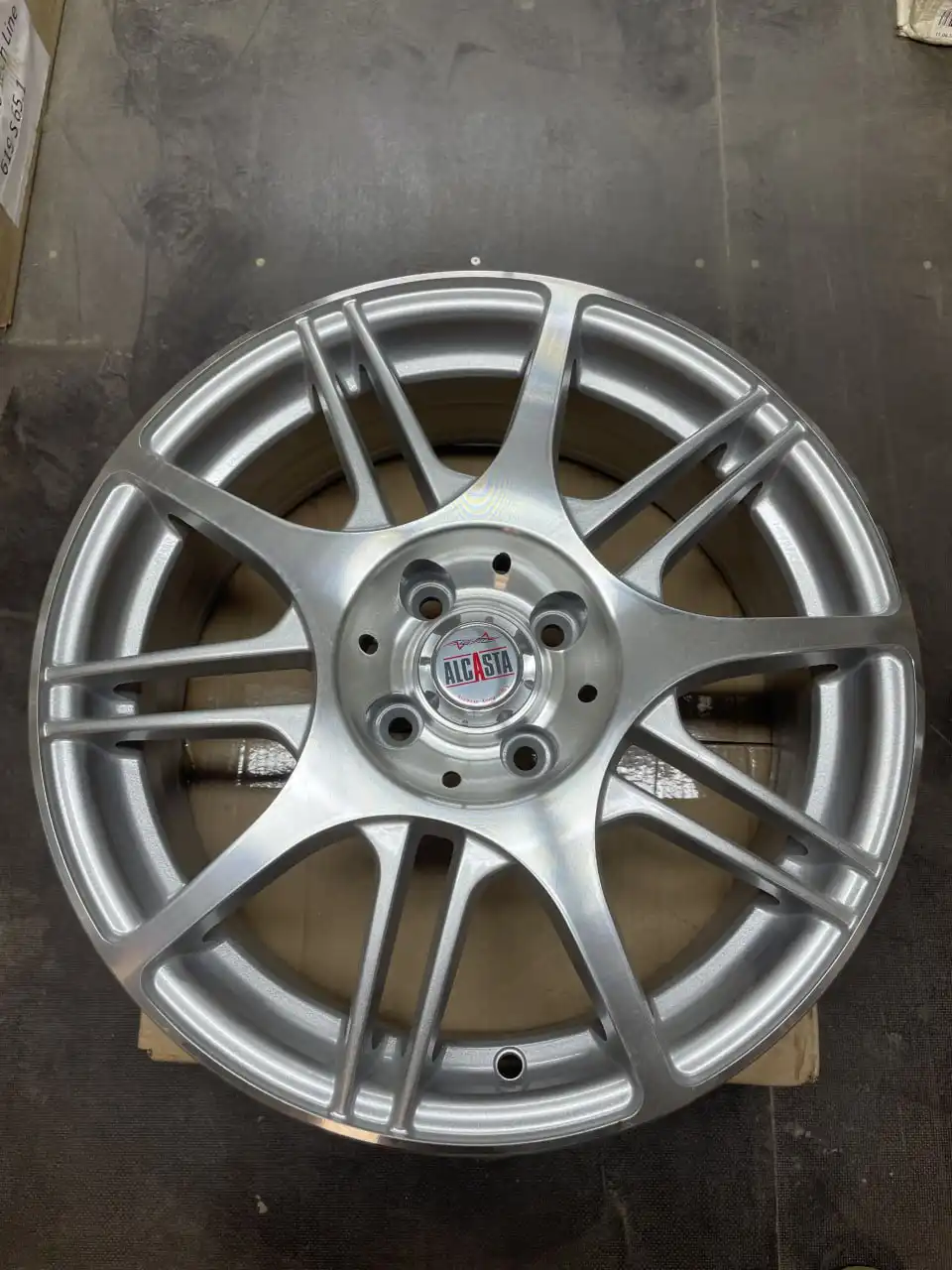 Продажа комплектов автомобильных дисков