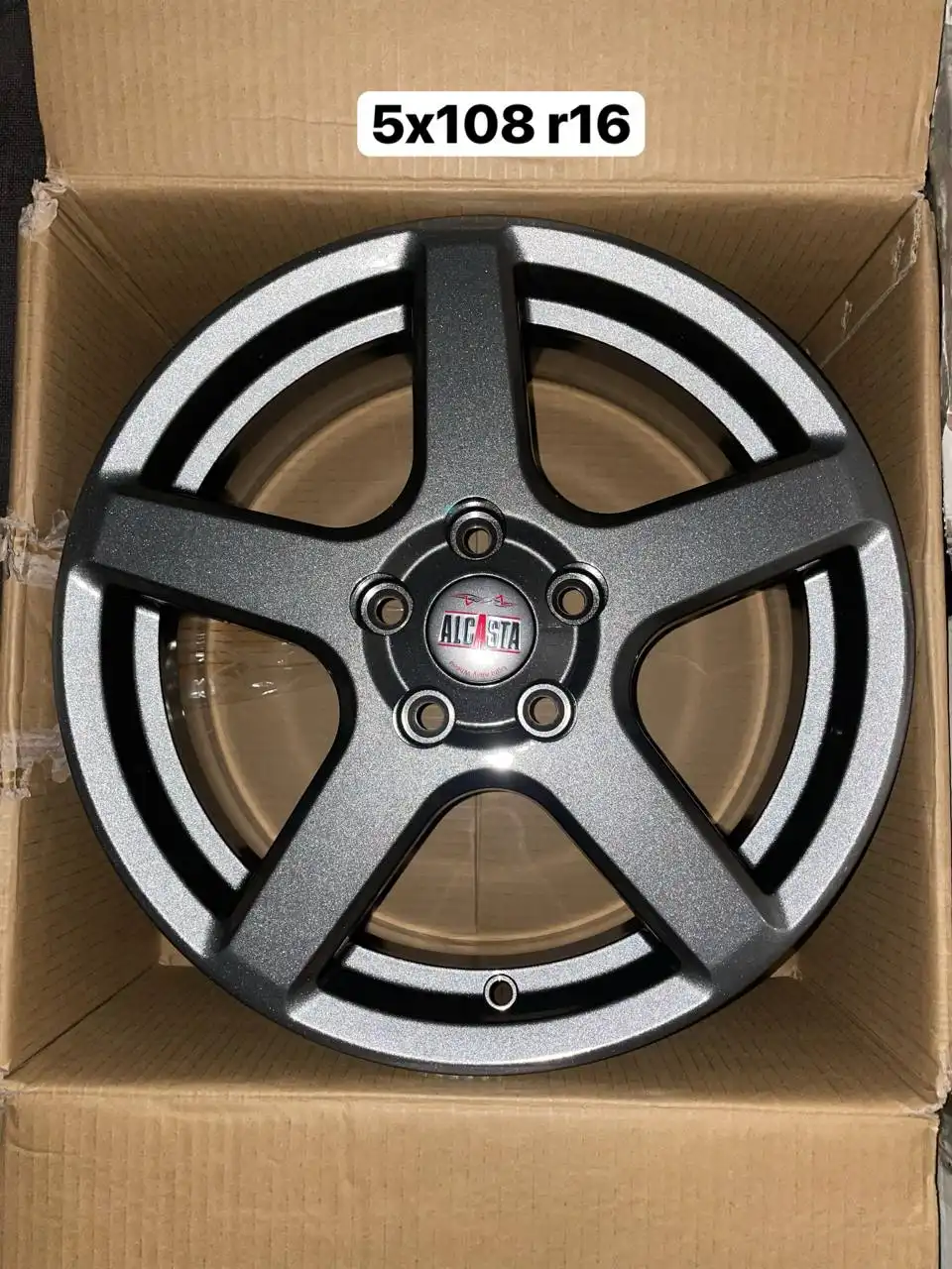 Продажа новых автомобильных дисков с указанной разболтовкой