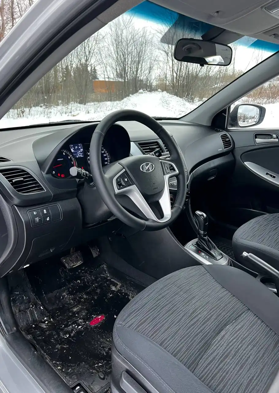 Hyundai Solaris 2016 автомат, 1.6, пробег 81.700 км