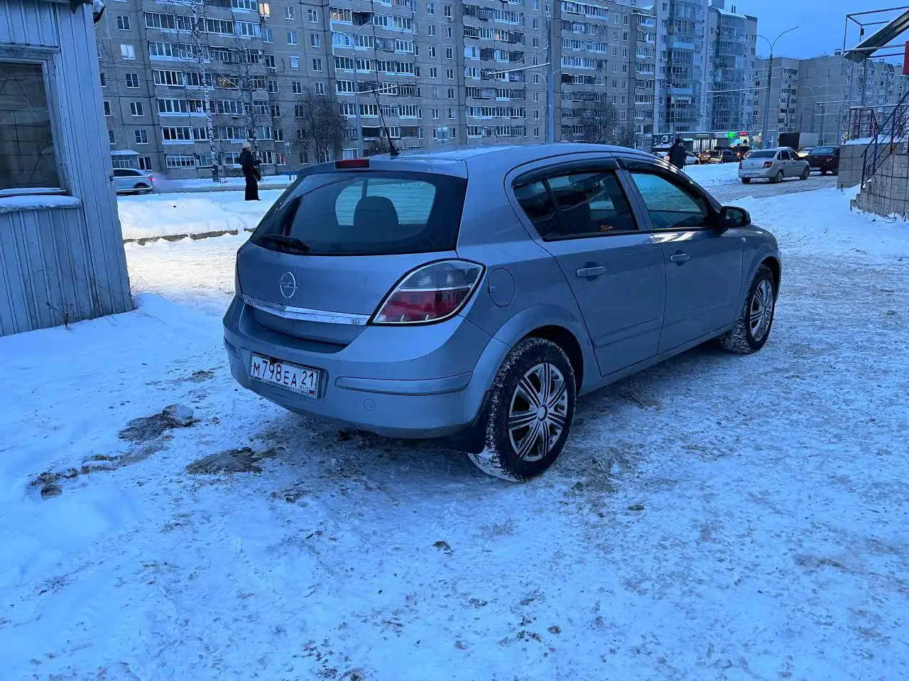 Продажа автомобиля с АКПП 1.8 2007 года