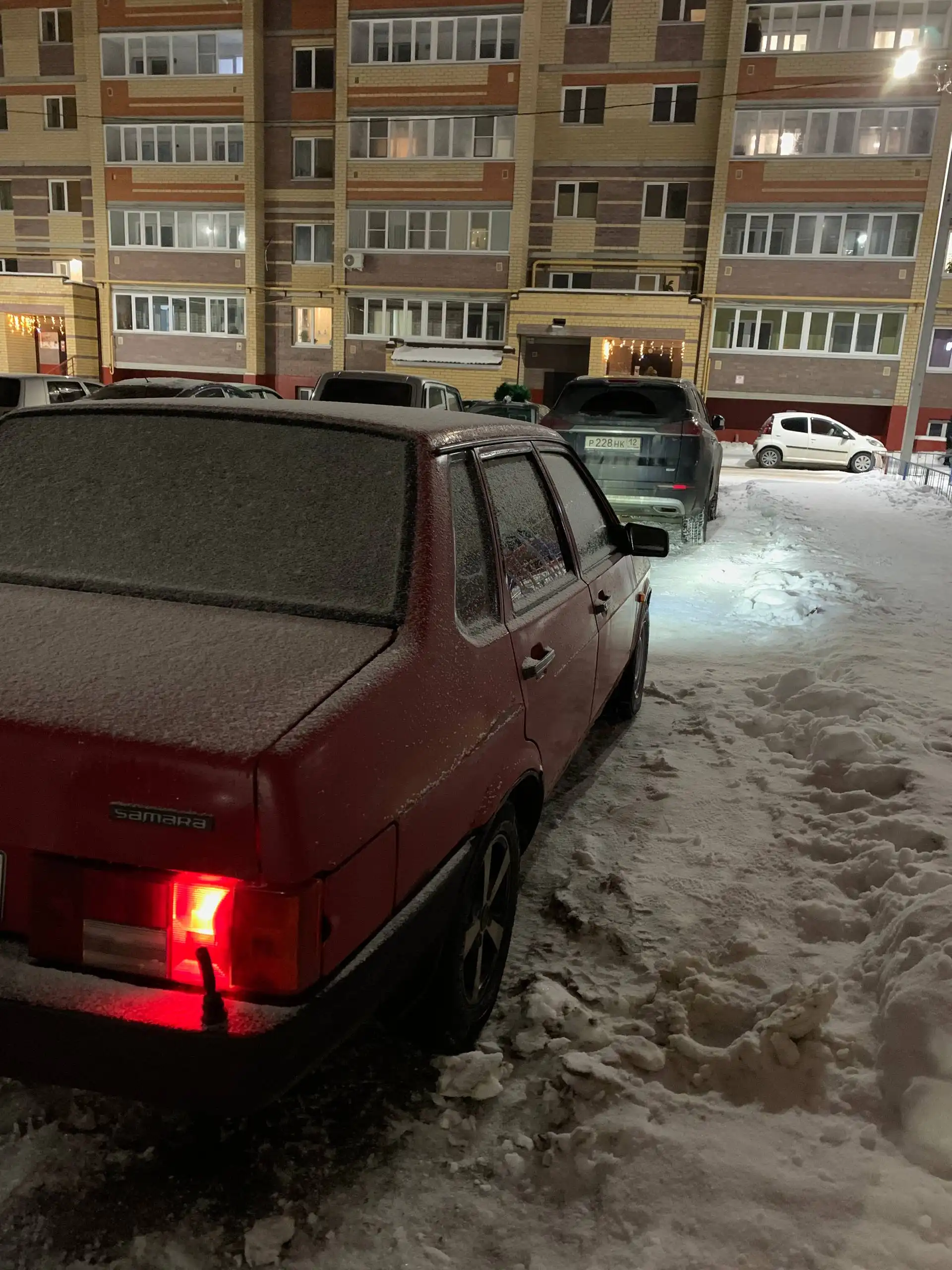 Продам ВАЗ 21099 1998 года выпуска