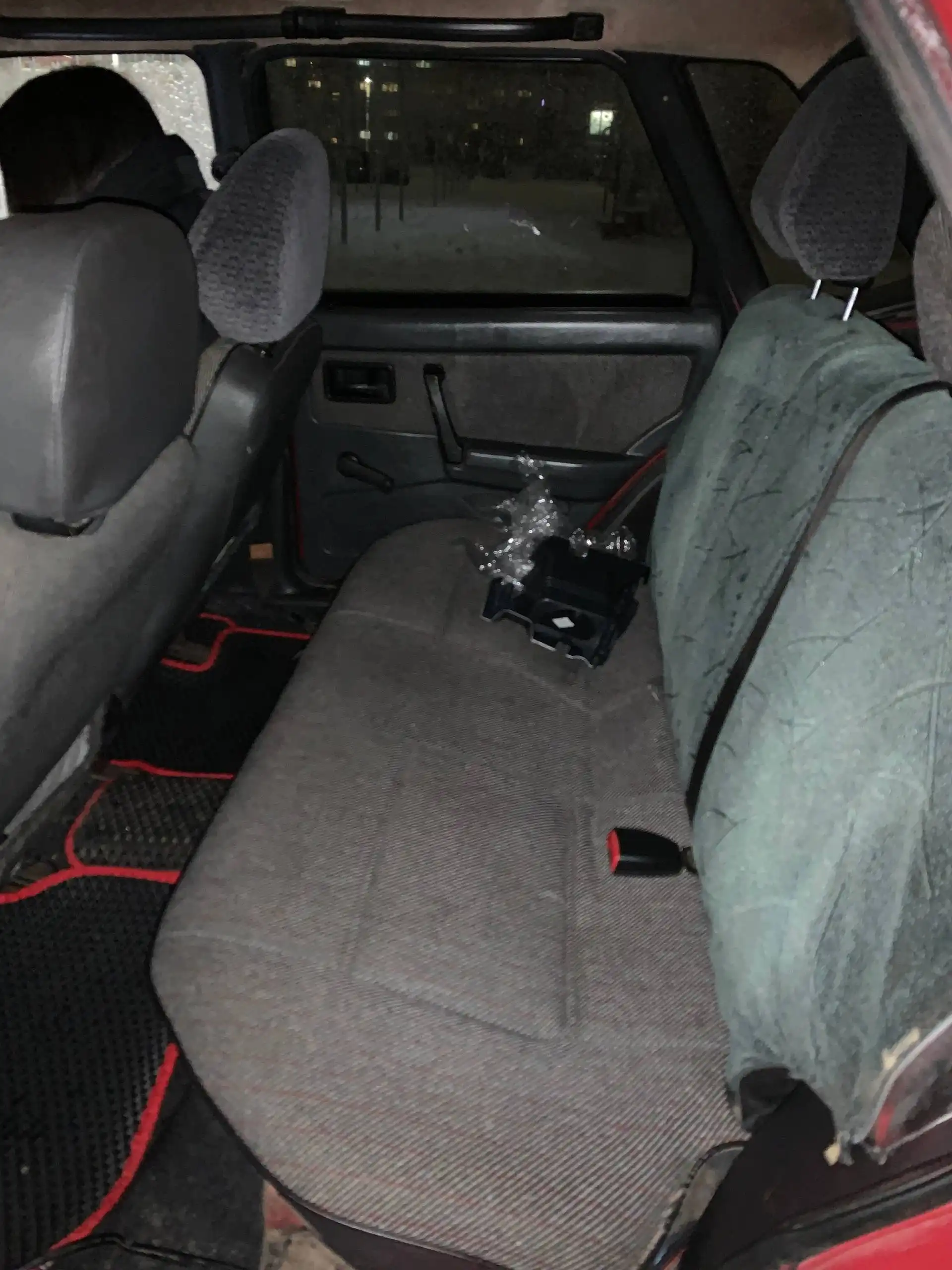 Продам ВАЗ 21099 1998 года выпуска