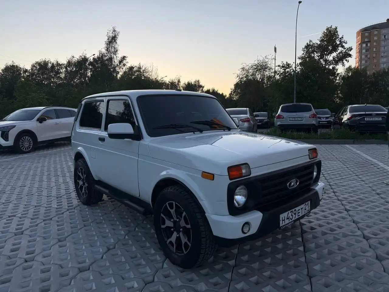 Продам автомобиль с пробегом 95 тыс. км