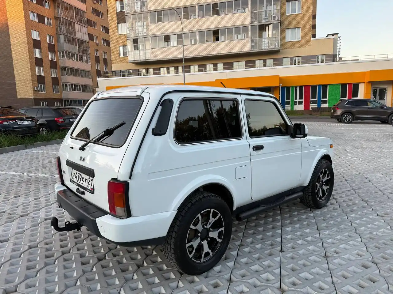 Продам автомобиль с пробегом 95 тыс. км