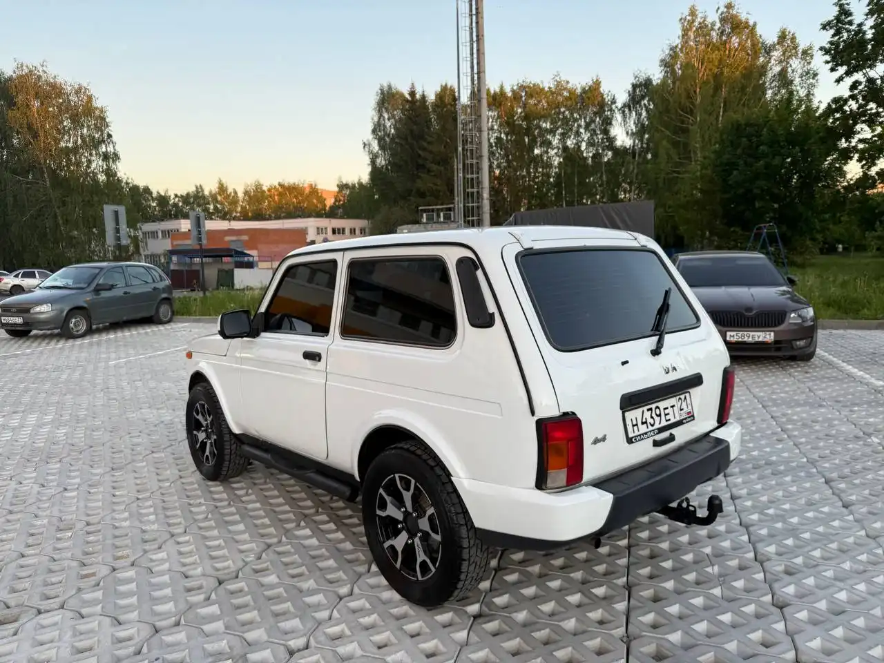 Продам автомобиль с пробегом 95 тыс. км