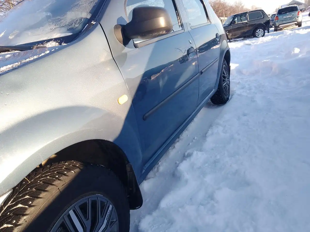 Продам Рено Логан 1,6 с кондиционером