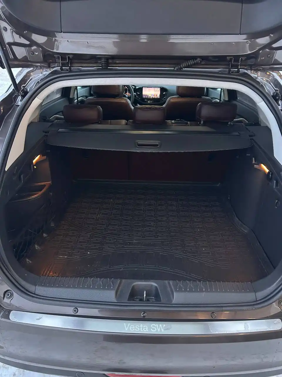 Продажа Lada Vesta SW 2020 года в максимальной комплектации
