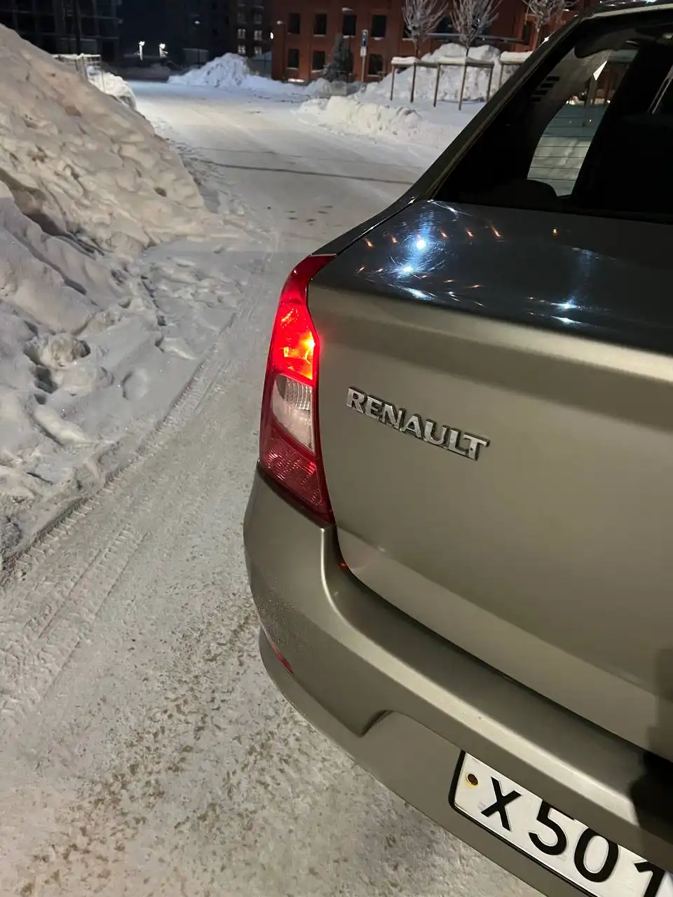 Renault Logan 2012 года в отличном состоянии - Легковые автомобили (Авто) в Чебоксары