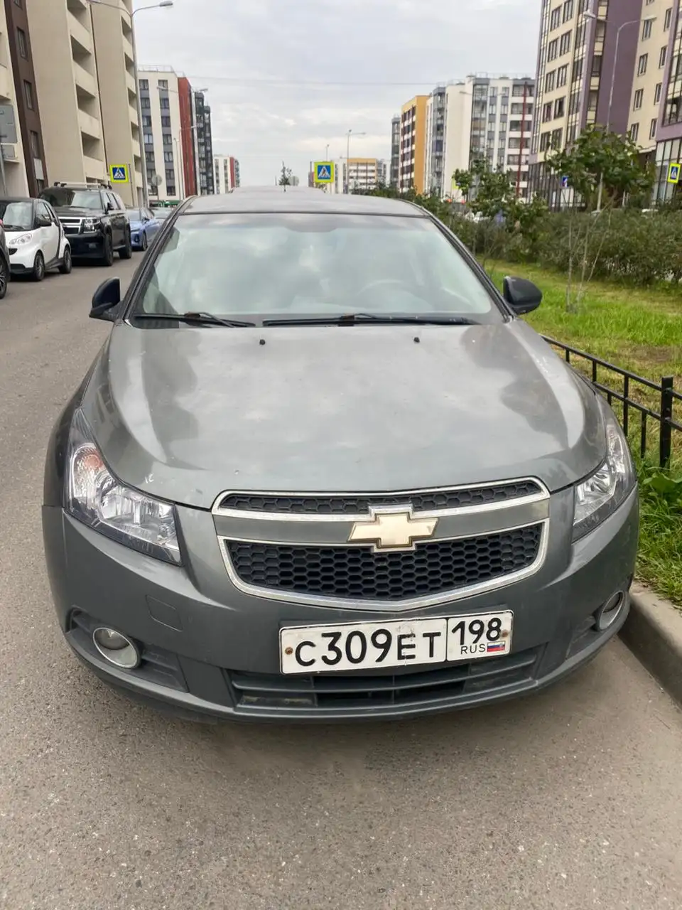 CHEVROLET CRUZE 2012 года на торгах по банкротству - Авто в Санкт-Петербург