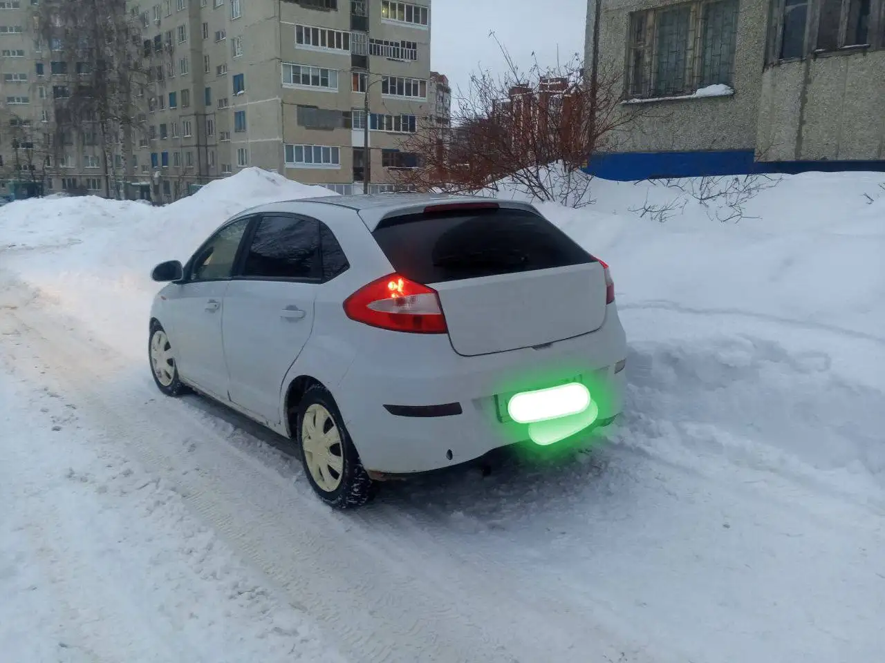 Chery Very 2011 года с подогревом сидений - Легковые автомобили (Авто) в Чебоксары
