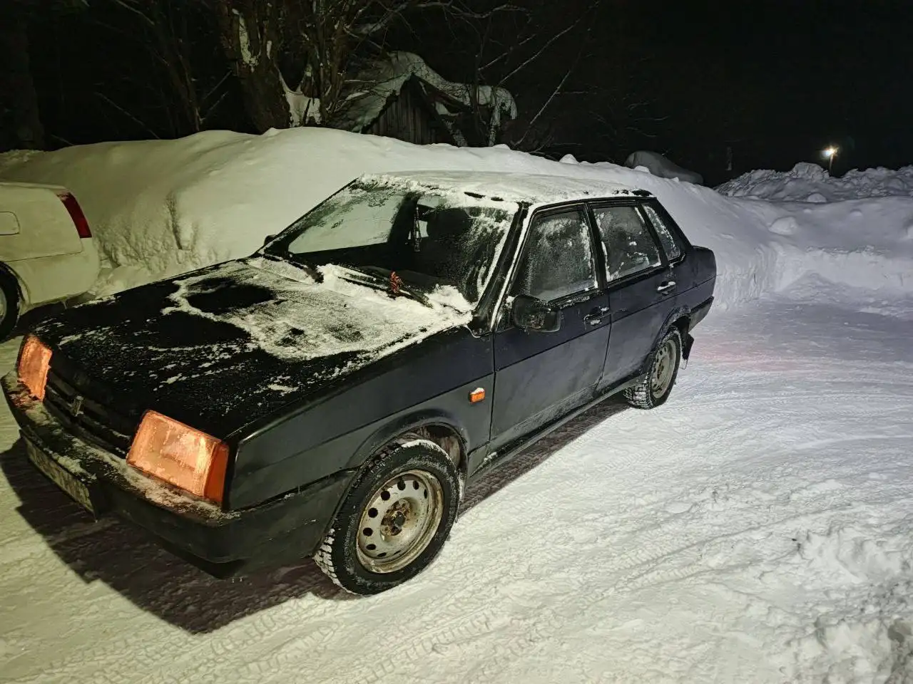 Продажа автомобиля 2003 года с инжектором - Авто в Чебоксары