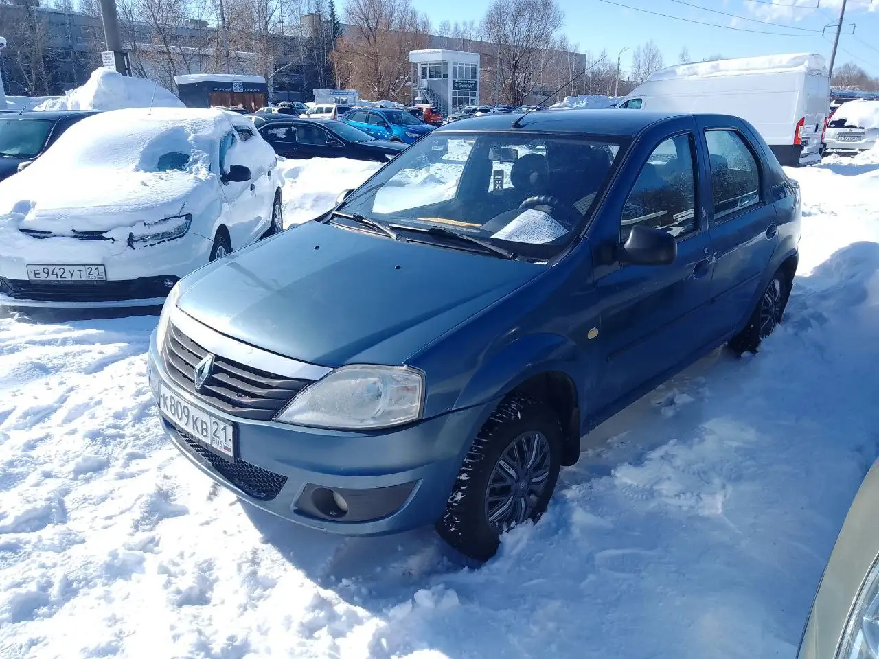 Продам Renault Logan 1.6 с кондиционером - Легковые автомобили (Авто) в Чебоксары