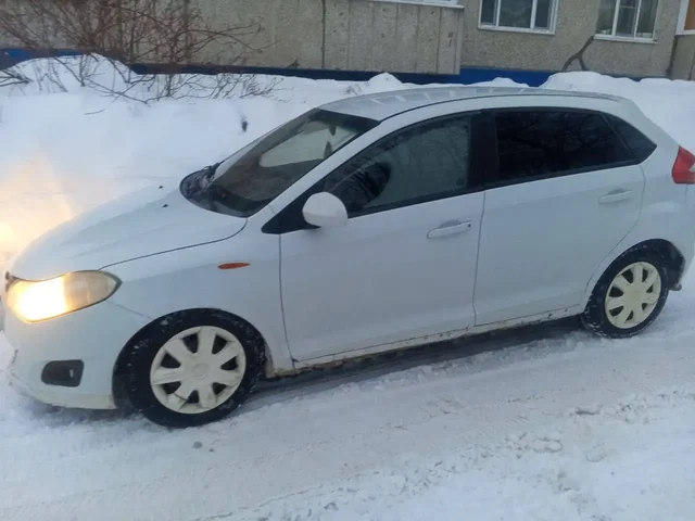 Продажа автомобиля Chery Very 2011 года - Авто в Чебоксары