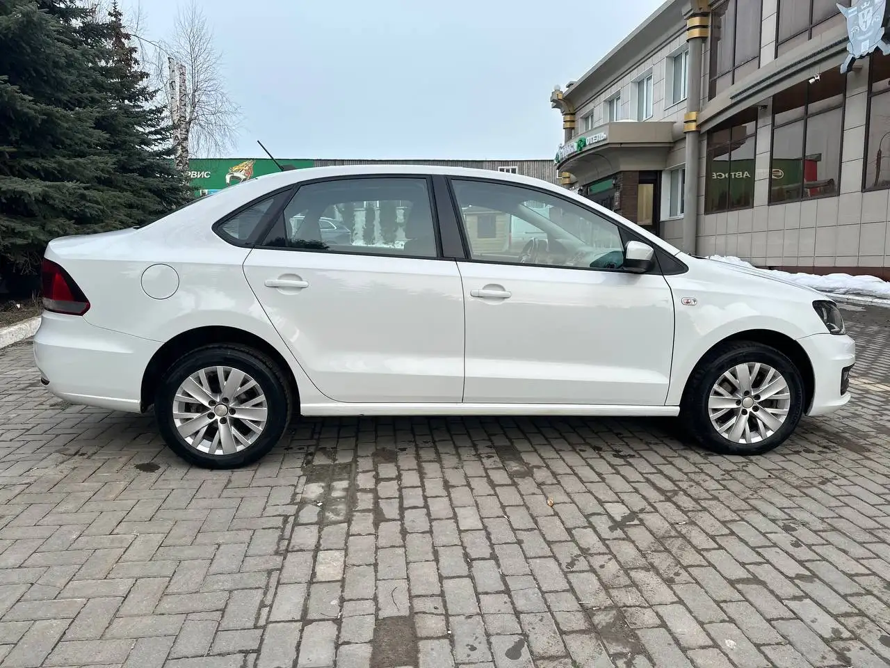 Volkswagen Polo 2017 1.6 АКПП - Легковые автомобили (Авто) в Чебоксары