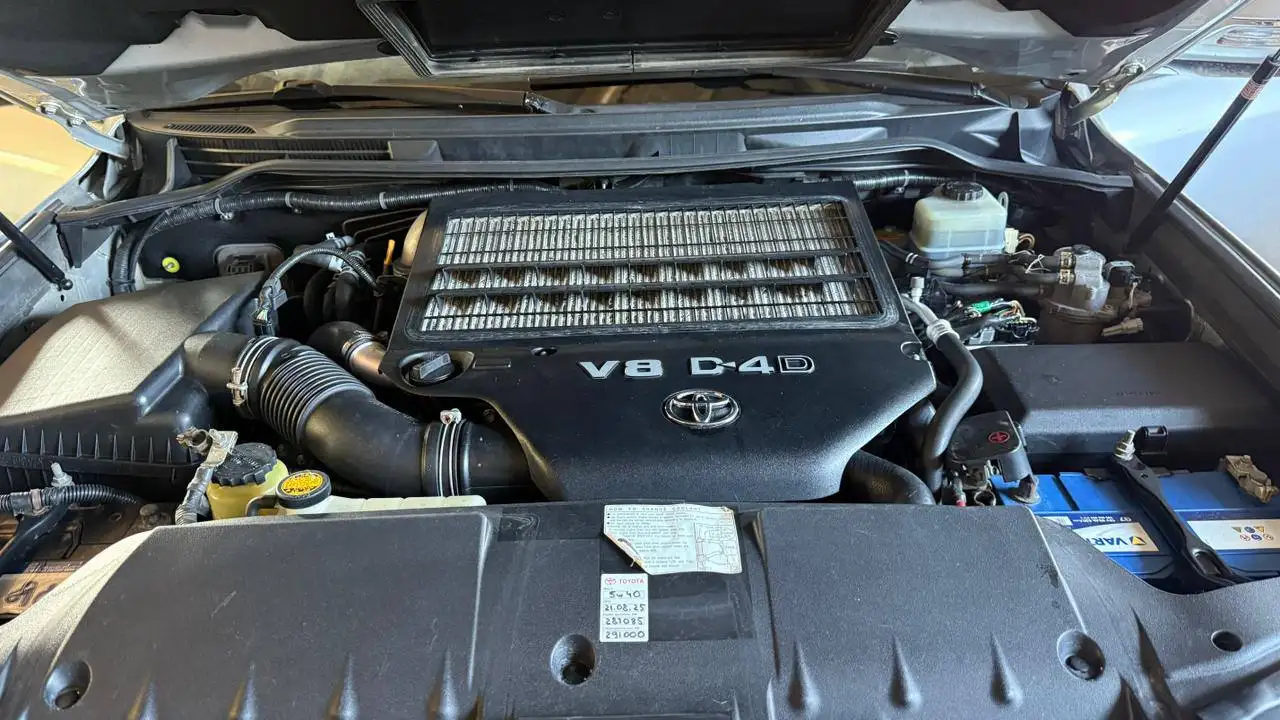 Land Cruiser 200 2008 года выпуска - Внедорожники (Авто) в Казань