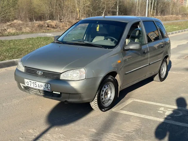 Продажа автомобиля Lada Kalina 2012 года - Автохимия и расходные материалы в Чебоксары