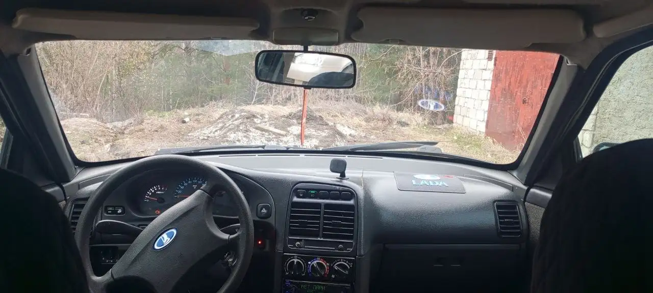 Продажа автомобиля с хорошей техникой и частичной шумоизоляцией - Авто в Чебоксары