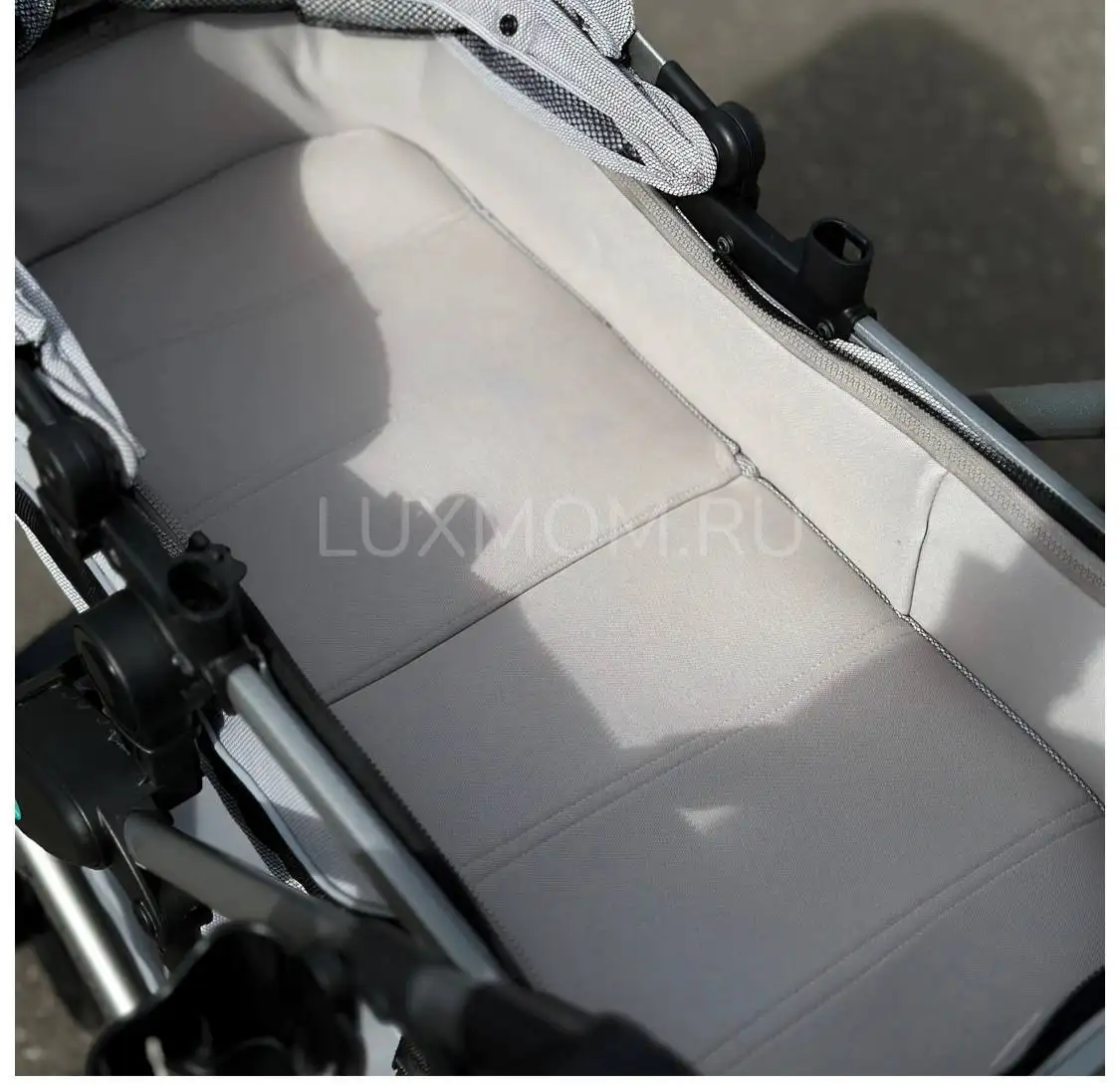 Коляска Luxmom 3в1 в полной комплектации - Коляски (Товары для детей) в Чебоксары