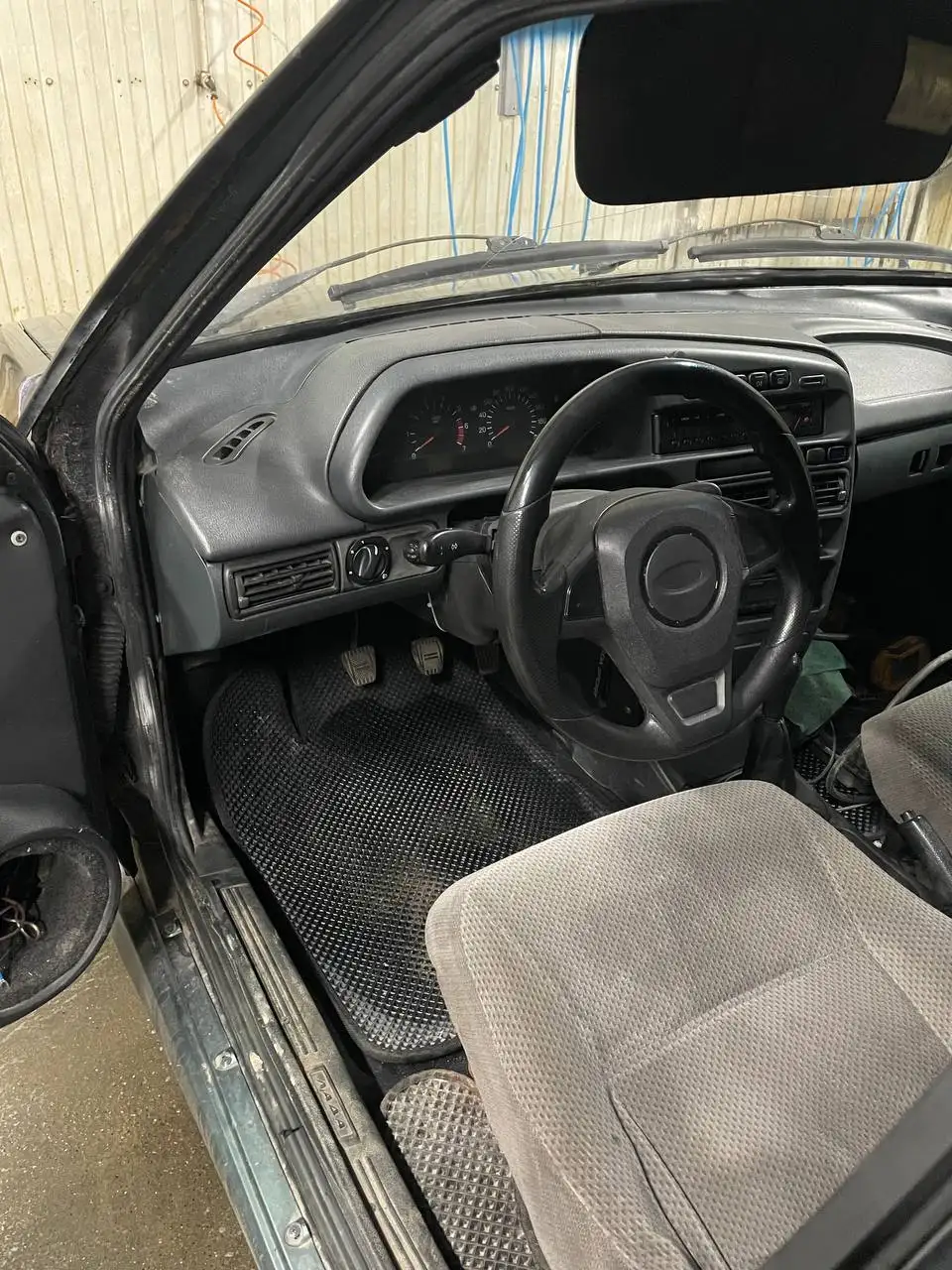 Chevrolet Chevrolet Niva 2011 - Внедорожники (Авто) в Казань