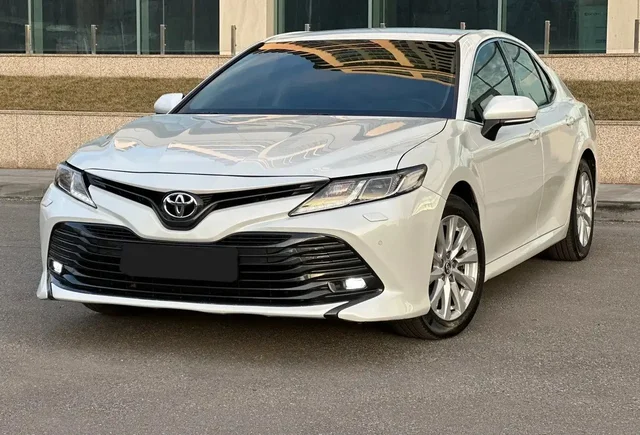Toyota Camry 2018 в хорошем состоянии - Авто в Чебоксары