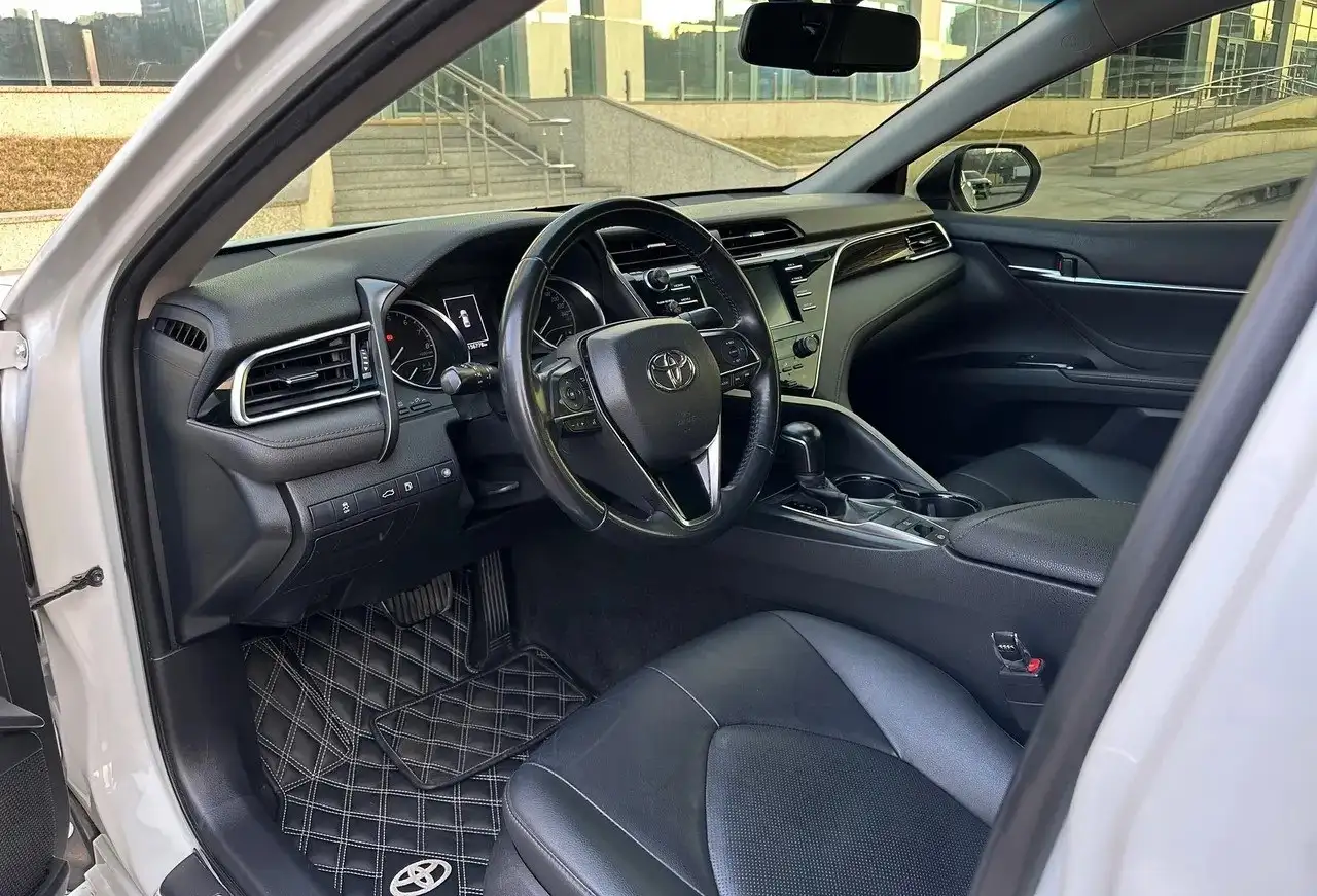 Toyota Camry 2018 в хорошем состоянии - Легковые автомобили (Авто) в Чебоксары
