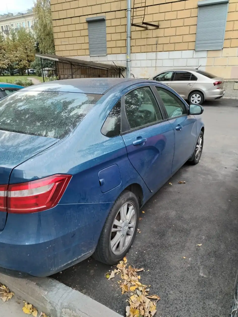 LADA VESTA 2016 на торгах по банкротству - Легковые автомобили (Авто) в Ленинградская область