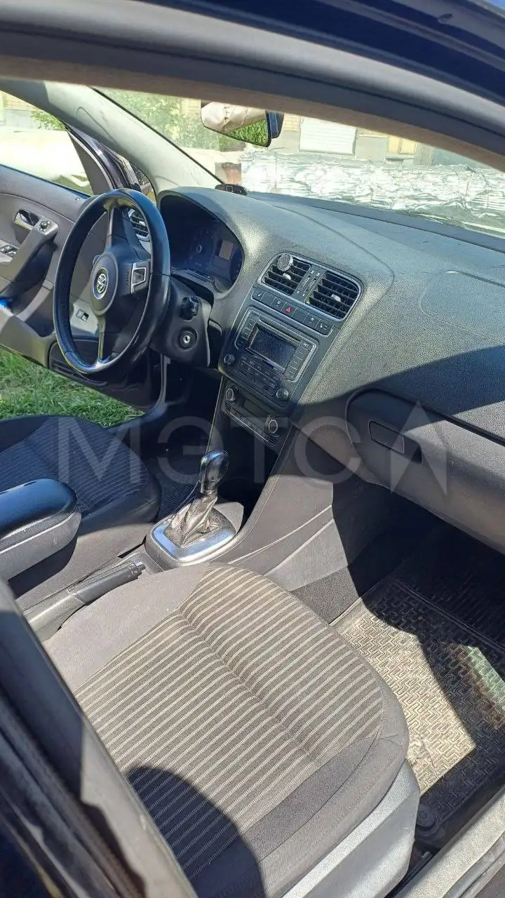 VOLKSWAGEN POLO, 2013 – торги по банкротству - Легковые автомобили (Авто) в Неизвестно